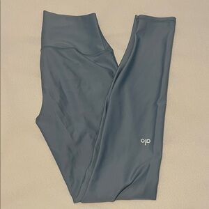 ALO Yoga Airlift High Waist Leggings Small Seashell Blue